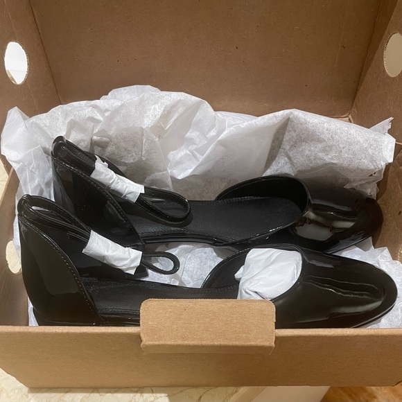 Mid-Heel Block Heel Round Toe Shoe with Ankle Strap BNIB from ASOS Size UK6 - Picture 5 of 7